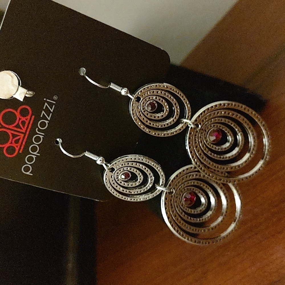 PAPARAZZI Hammered Silvertone and Purple Gem Fishhook Earrings